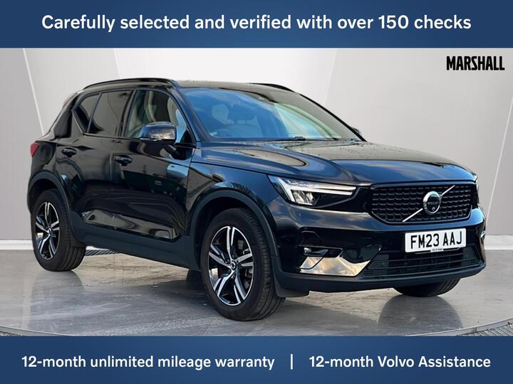 Volvo XC40 2.0 B3 MHEV Plus DCT Auto Euro 6 (s/s) 5dr
