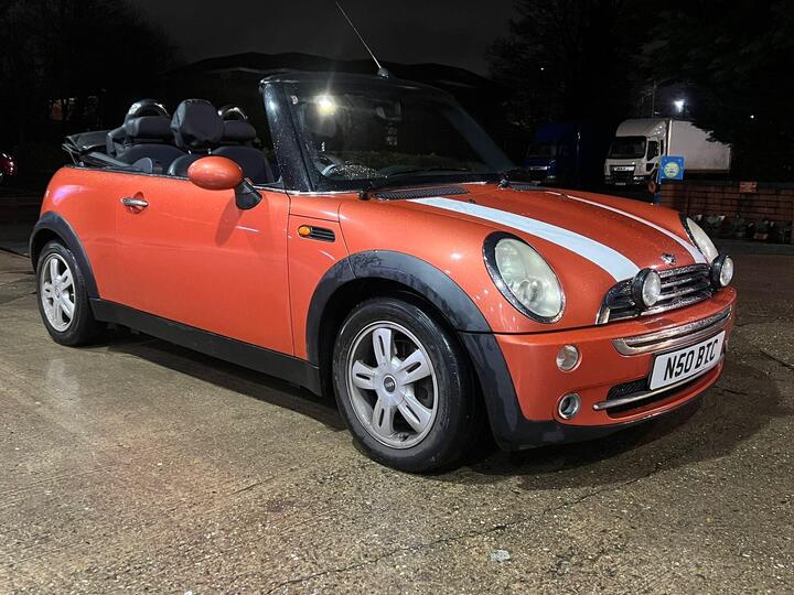 MINI Convertible 1.6 Cooper CVT Euro 3 2dr
