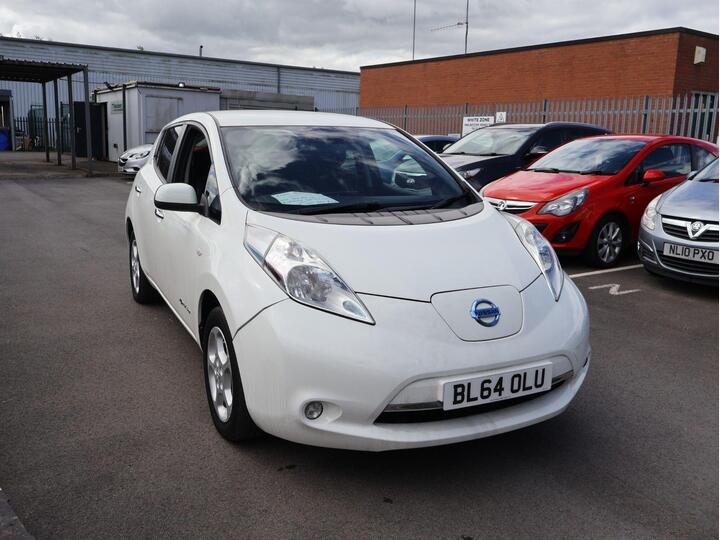 Nissan LEAF 24kWh Acenta Auto 5dr Nissan LEAF 24kWh Acenta Auto 5dr