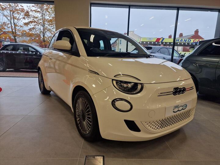 Fiat 500e 42kWh Auto 3dr