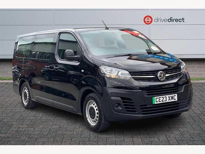 Vauxhall VIVARO LIFE Electric 50kWh Combi Auto LWB 5dr (9 Seat, 11kW Charger) Vauxhall VIVARO LIFE Electric 50kWh Combi Auto LWB 5dr (9 Seat, 11kW Charger)