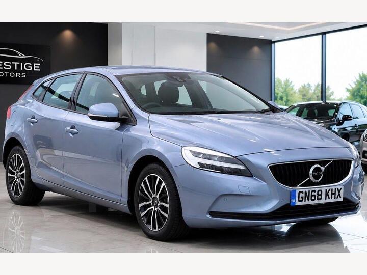 Volvo V40 1.5 T2 GPF Momentum Nav Plus Auto Euro 6 (s/s) 5dr