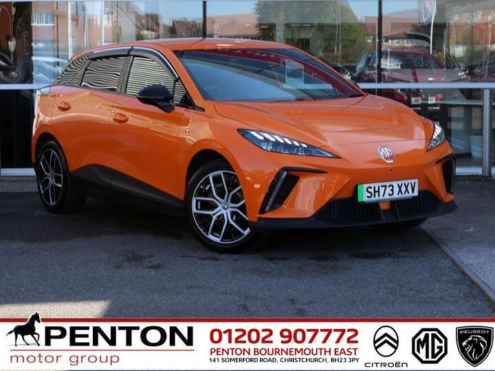 MG MG4 64kWh Trophy Long Range Auto 5dr