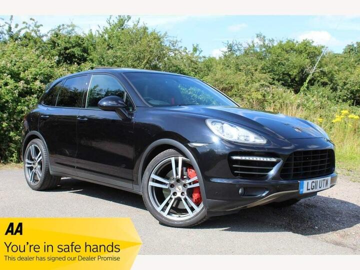 Porsche Cayenne 4.8T V8 TiptronicS 4WD Euro 5 (s/s) 5dr