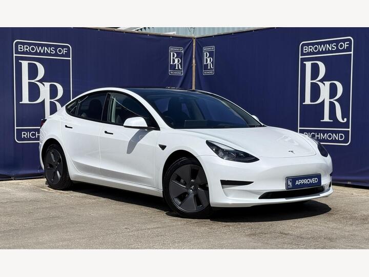 Tesla Model 3 Auto RWD 4dr