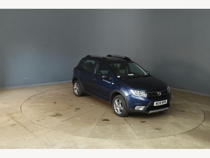 Dacia Sandero Stepway 1.5 DCi Laureate Euro 6 (s/s) 5dr Dacia Sandero Stepway 1.5 DCi Laureate Euro 6 (s/s) 5dr