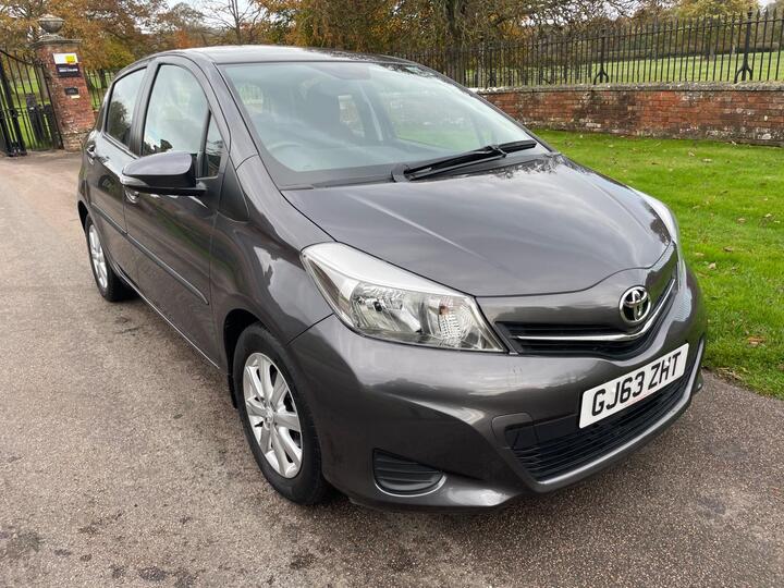 Toyota Yaris 1.33 Dual VVT-i TR Euro 5 5dr