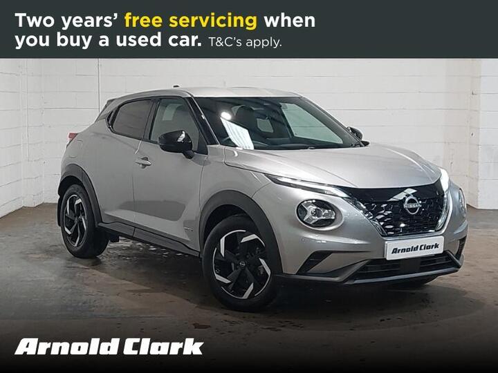 Nissan Juke 1.6 N-Connecta Auto Euro 6 5dr Nissan Juke 1.6 N-Connecta Auto Euro 6 5dr