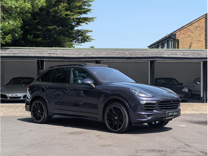 Porsche Cayenne 3.0 TD V6 Platinum Edition TiptronicS 4WD Euro 6 (s/s) 5dr Porsche Cayenne 3.0 TD V6 Platinum Edition TiptronicS 4WD Euro 6 (s/s) 5dr