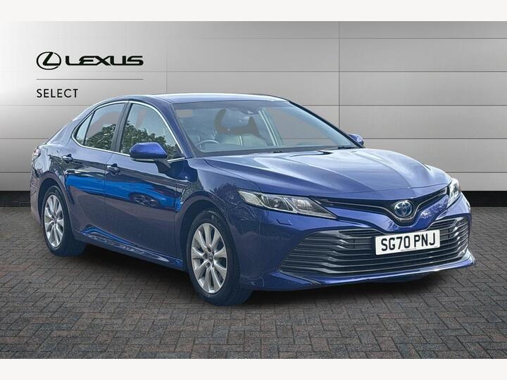 Toyota Camry 2.5 VVT-h Design CVT Euro 6 (s/s) 4dr