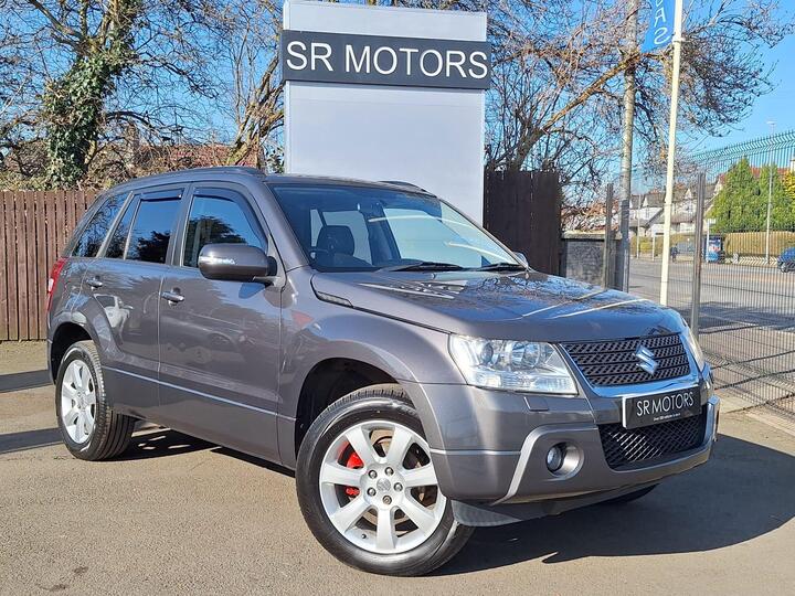 Suzuki Grand Vitara 2.4 VVT SZ5 Auto 4WD Euro 5 5dr Suzuki Grand Vitara 2.4 VVT SZ5 Auto 4WD Euro 5 5dr