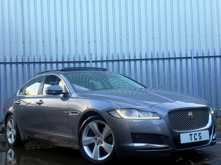 Jaguar XF 2.0d Portfolio Auto Euro 6 (s/s) 4dr