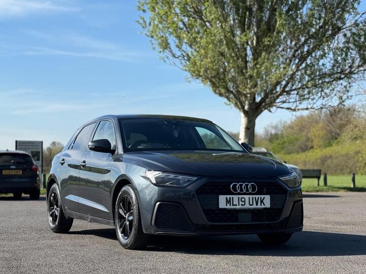 Audi A1 1.0 TFSI 30 SE Sportback S Tronic Euro 6 (s/s) 5dr