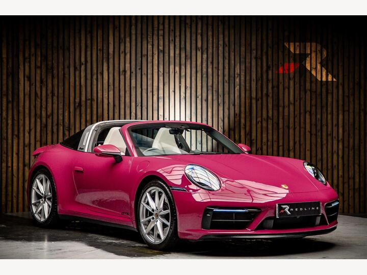 Porsche 911 3.0T 992 4 GTS Targa PDK 4WD Euro 6 (s/s) 2dr Porsche 911 3.0T 992 4 GTS Targa PDK 4WD Euro 6 (s/s) 2dr