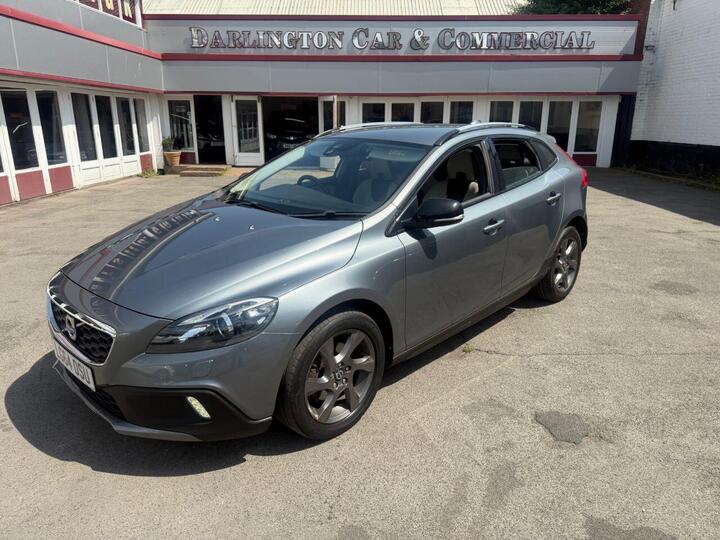 Volvo V40 CROSS COUNTRY 1.6 D2 Lux Nav Euro 5 (s/s) 5dr
