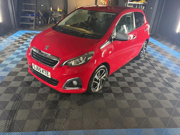 Peugeot 108 1.2 VTi PureTech Feline Euro 5 5dr