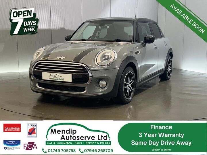 MINI Hatch 1.5 Cooper Hatchback 5dr Petrol Auto Euro 6 (s/s) (136 Ps)