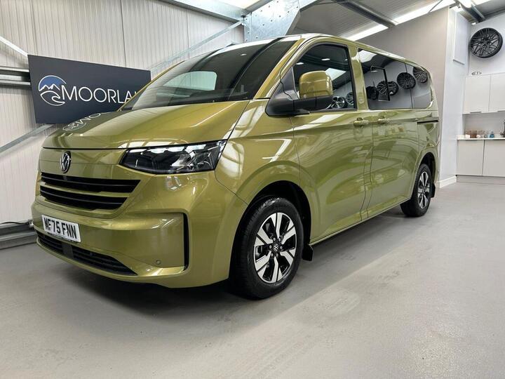 Volkswagen CARAVELLE 2.0 TDI T32 COMMERCE PRO T7 TRANSPORTER CARAVELLE/SHUTTLE DGS AUTO 150BHP  7 SEATER