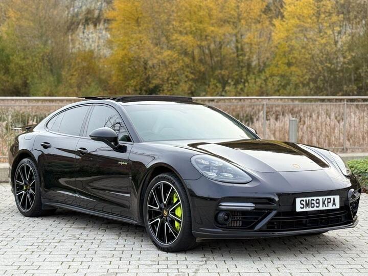 Porsche PANAMERA 4.0 V8 E-Hybrid 14kWh Turbo S Saloon PDK 4WD Euro 6 (s/s) 5dr Porsche PANAMERA 4.0 V8 E-Hybrid 14kWh Turbo S Saloon PDK 4WD Euro 6 (s/s) 5dr