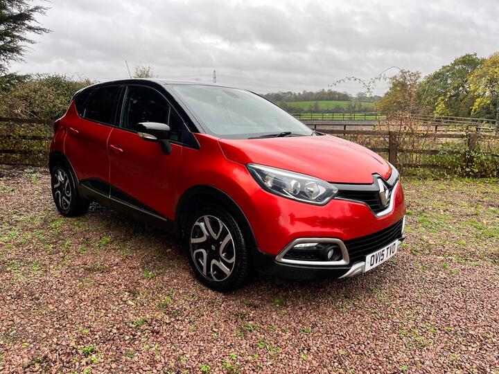 Renault Captur 0.9 TCe ENERGY Signature Euro 5 (s/s) 5dr Renault Captur 0.9 TCe ENERGY Signature Euro 5 (s/s) 5dr