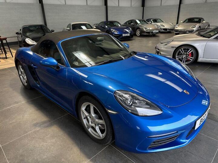 Porsche Boxster 2.0T PDK Euro 6 (s/s) 2dr Porsche Boxster 2.0T PDK Euro 6 (s/s) 2dr