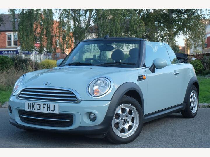 MINI Convertible 1.6 Cooper Euro 6 (s/s) 2dr