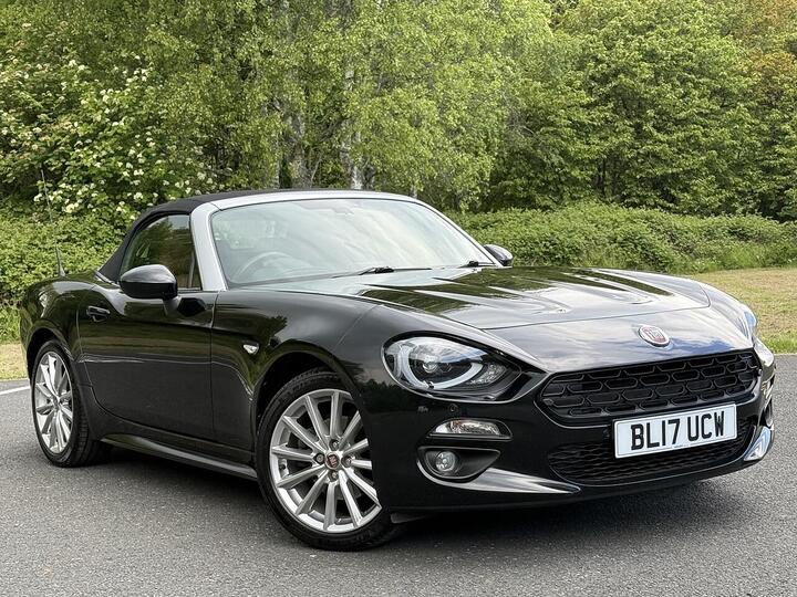 Fiat 124 Spider 1.4 MultiAir Lusso Plus Euro 6 2dr Fiat 124 Spider 1.4 MultiAir Lusso Plus Euro 6 2dr