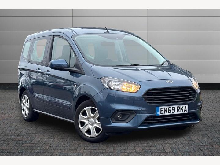 Ford Tourneo Courier 1.0 EcoBoost Zetec Euro 6 5dr Ford Tourneo Courier 1.0 EcoBoost Zetec Euro 6 5dr