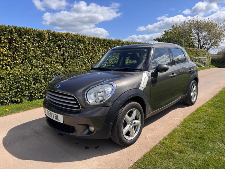 MINI Countryman 1.6 Cooper D Euro 5 (s/s) 5dr