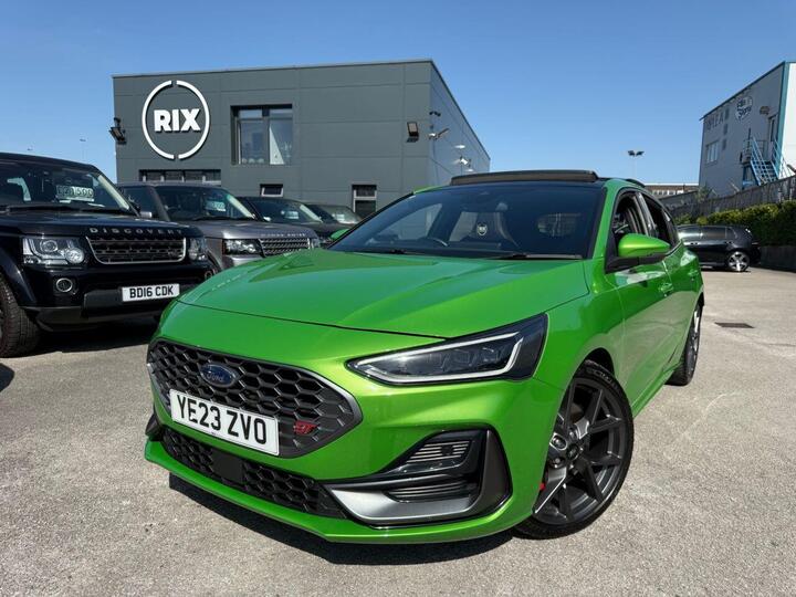 Ford FOCUS 2.3T EcoBoost ST Auto Euro 6 (s/s) 5dr
