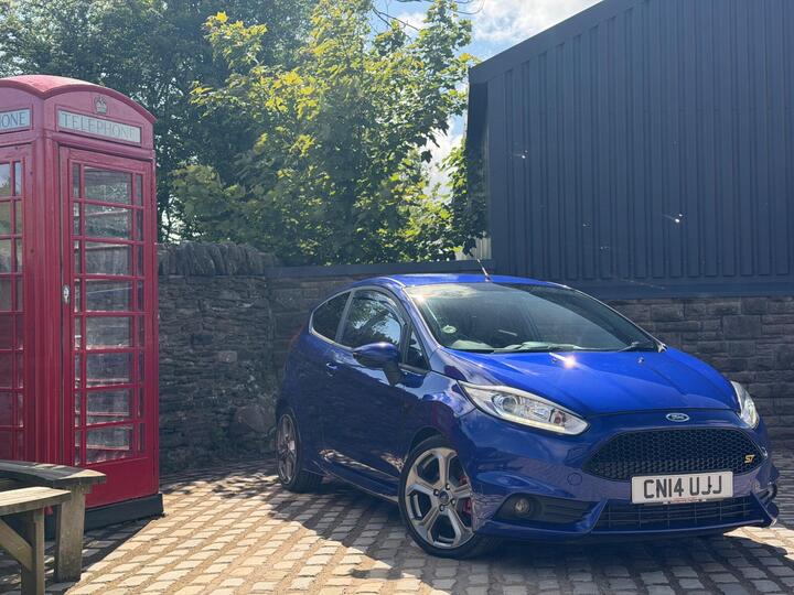 Ford Fiesta 1.6T EcoBoost ST-2 Euro 5 3dr