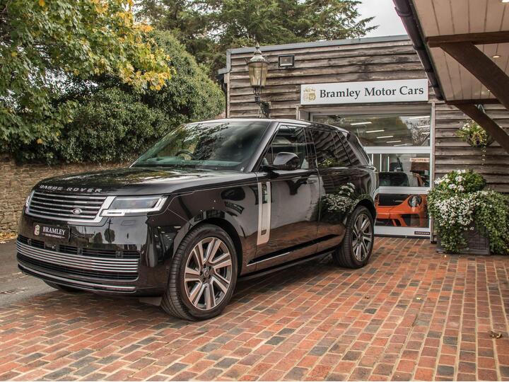 Land Rover Range Rover 4.4 P615 V8 SV Auto 4WD Euro 6 (s/s) 5dr Land Rover Range Rover 4.4 P615 V8 SV Auto 4WD Euro 6 (s/s) 5dr
