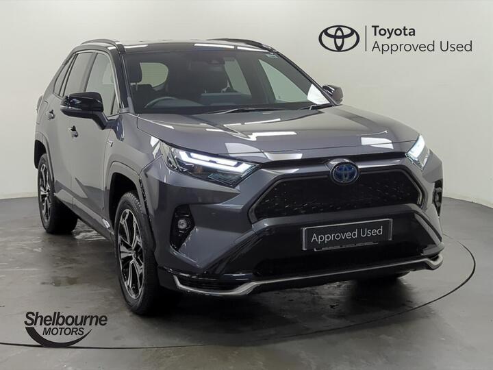 Toyota RAV4 PHEV RAV4 Dynamic 2.5 Plug-in Hybrid Automati 2.5 VVT 18.1kWh Dynamic CVT 4WD Euro 6 (s/s) 5dr
