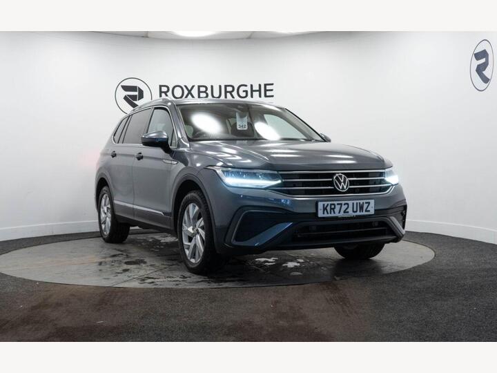 Volkswagen TIGUAN ALLSPACE 1.5 TSI Life DSG Euro 6 (s/s) 5dr Volkswagen TIGUAN ALLSPACE 1.5 TSI Life DSG Euro 6 (s/s) 5dr