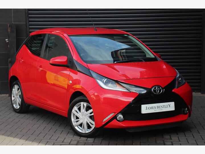 Toyota AYGO 1.0 VVT-i X-pression Euro 6 5dr