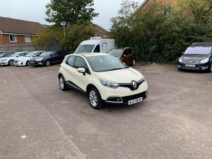 Renault Captur 1.5 DCi ENERGY Dynamique MediaNav Euro 5 (s/s) 5dr