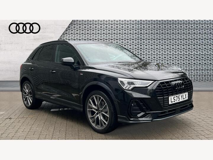 Audi Q3 1.5 TFSI CoD 35 Black Edition S Tronic Euro 6 (s/s) 5dr