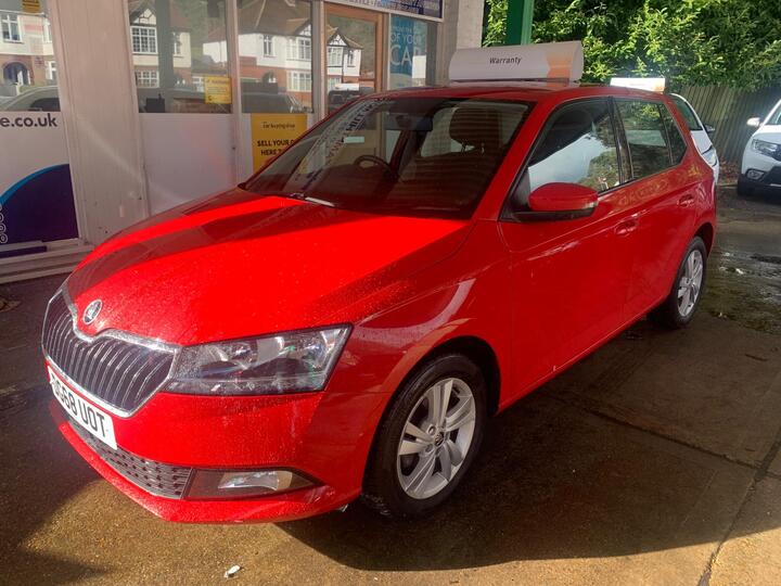 Skoda Fabia 1.0 SE Euro 6 (s/s) 5dr Skoda Fabia 1.0 SE Euro 6 (s/s) 5dr
