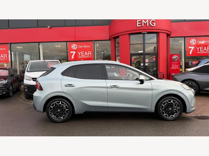 MG MG4 Urban 53.9kWh Premium Long Range Auto 5dr