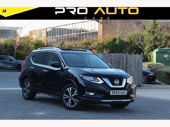 Nissan X-Trail 1.7 DCi N-Connecta 4WD Euro 6 (s/s) 5dr Nissan X-Trail 1.7 DCi N-Connecta 4WD Euro 6 (s/s) 5dr