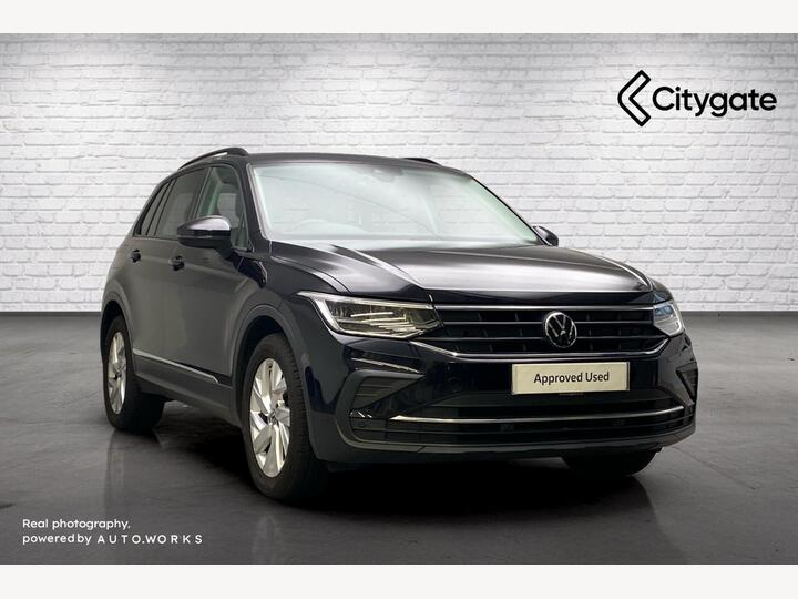 Volkswagen Tiguan 1.5 TSI Life Euro 6 (s/s) 5dr