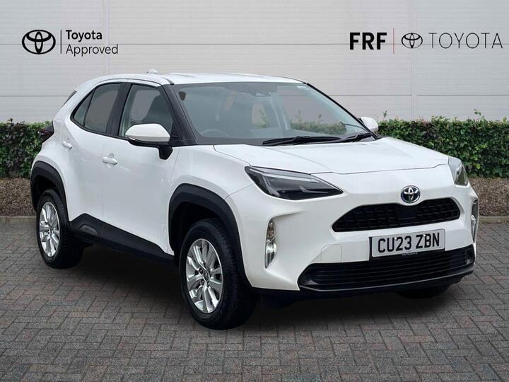 Toyota Yaris Cross 1.5 VVT-h Icon E-CVT Euro 6 (s/s) 5dr Toyota Yaris Cross 1.5 VVT-h Icon E-CVT Euro 6 (s/s) 5dr