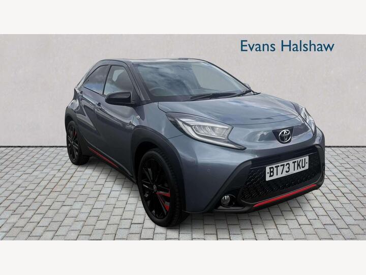 Toyota AYGO X HATCHBACK 1.0 VVT-i Undercover X-shift Euro 6 (s/s) 5dr