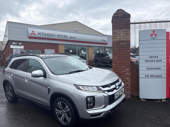 Mitsubishi ASX 2.0 MIVEC Exceed CVT 4WD Euro 6 (s/s) 5dr Mitsubishi ASX 2.0 MIVEC Exceed CVT 4WD Euro 6 (s/s) 5dr