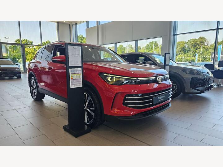 Volkswagen Tiguan 1.5 TSI EHybrid 19.7kWh Elegance DSG Euro 6 (s/s) 5dr