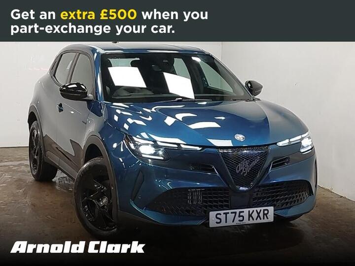 Alfa Romeo Junior 1.2 MHEV Ibrida E-DCT Euro 6 (s/s) 5dr Alfa Romeo Junior 1.2 MHEV Ibrida E-DCT Euro 6 (s/s) 5dr