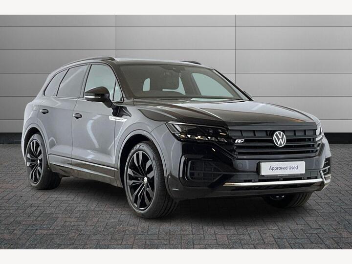 Volkswagen Touareg 3.0 TDI V6 Black Edition Tiptronic 4Motion Euro 6 (s/s) 5dr