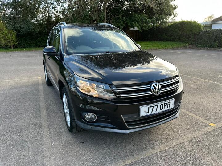 Volkswagen Tiguan 2.0 TDI BlueMotion Tech Sport DSG 4WD Euro 5 (s/s) 5dr