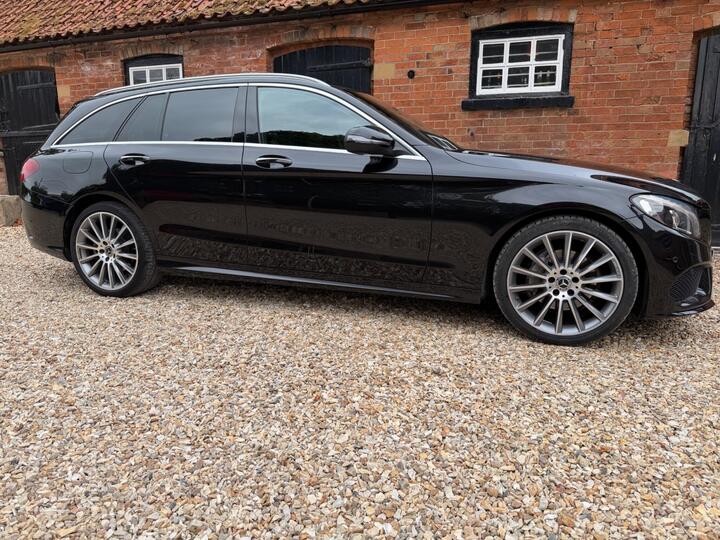 Mercedes-Benz C Class 2.1 C220d AMG Line (Premium) G-Tronic+ 4MATIC Euro 6 (s/s) 5dr