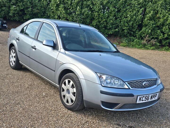 Ford Mondeo 1.8 LX 5dr